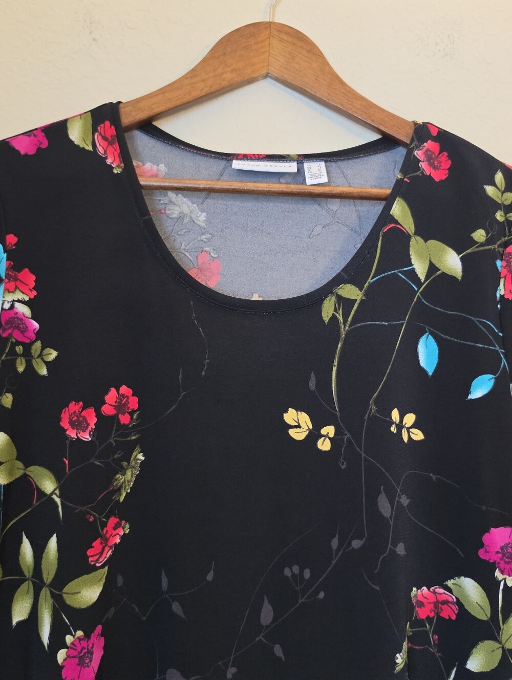 Susan Graver Tunic Top Womens Large Black Pink Multicolor Floral Made In The USA - Picture 5 of 7